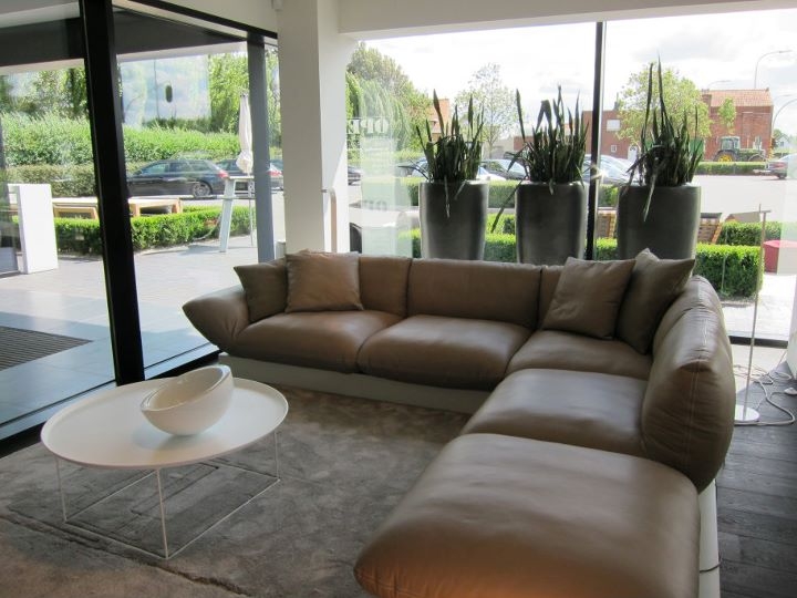 http://www.storanza.com/static/uploads/shop_gallery_photos/o-329-10853.jpg